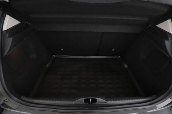 Citroen C3 1.2 PureTech C-Series-16 Citroen C3 1.2 PureTech C-Series