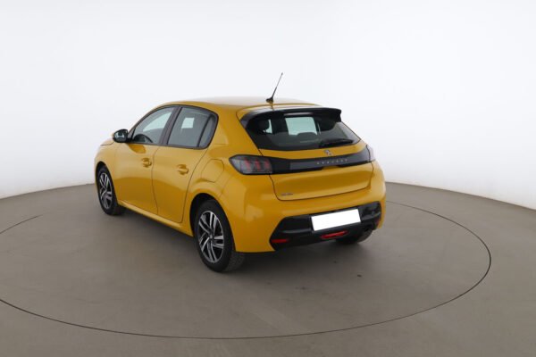 Peugeot 208 1.2 PureTech Allure EAT8