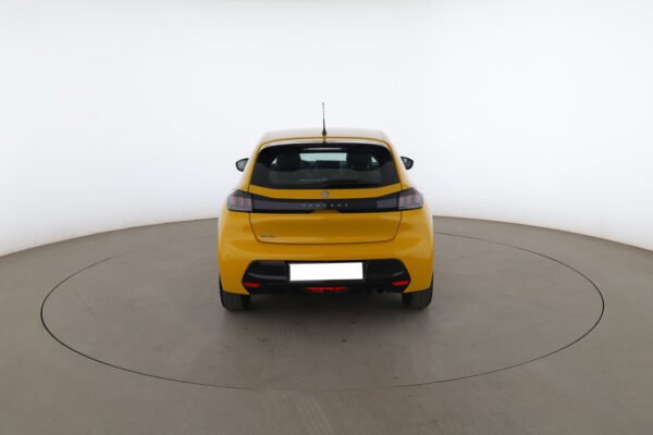 Peugeot 208 1.2 PureTech Allure EAT8
